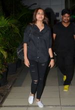 Anushka Sharma snapped at airport in Mumbai on 23rd May 2016